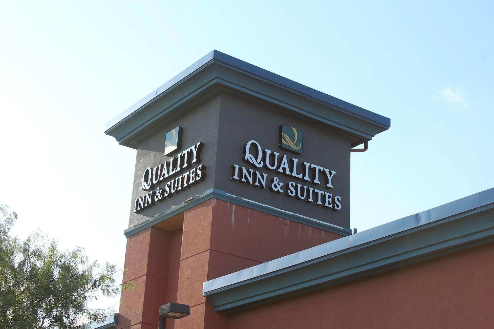 Quality Inn & Suites At The Outlets Mercedes-Weslaco Ngoại thất bức ảnh